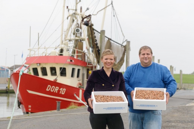 Hauke Bremer, Krabben Bremer GmbH, verkauft seine frischen Nordseekrabben über den Lebensmittel-Online-Marktplatz von Julia Köhn. © Antje Schimanke wjd-julia-koehn-pielers-online-marktplatz