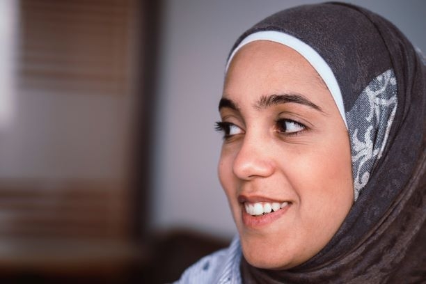 Unternehmensgründerin Asmaa © WJD/Jimmi Schlemmer wjd-junge-wirtschaft-magazin-start-up-your-future-04-2019