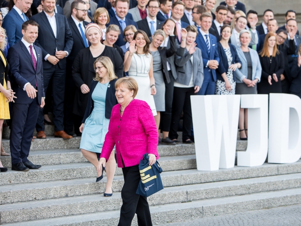 wjd-know-how-transfer-deutscher-bundestag-angela-merkel